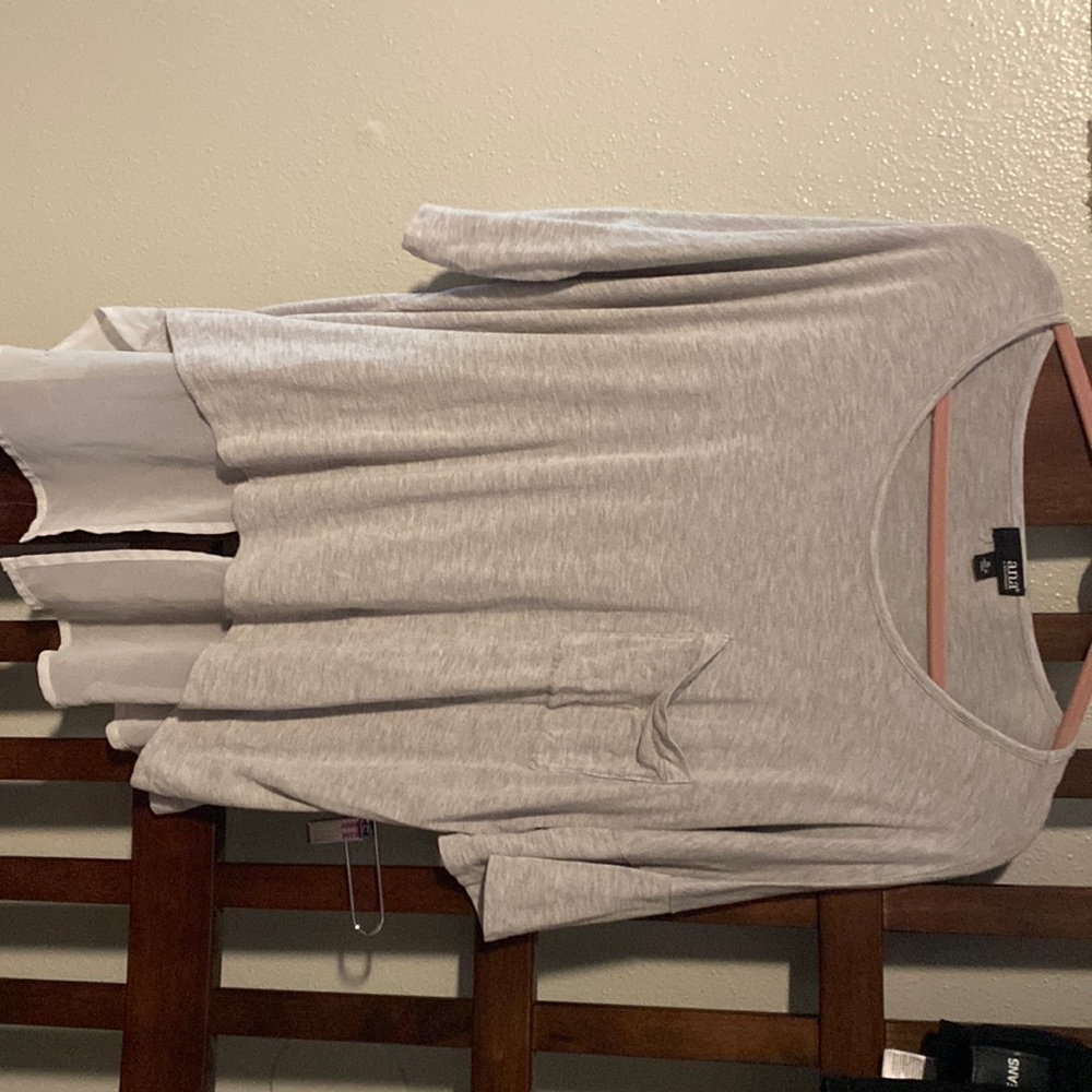 Light gray shirt